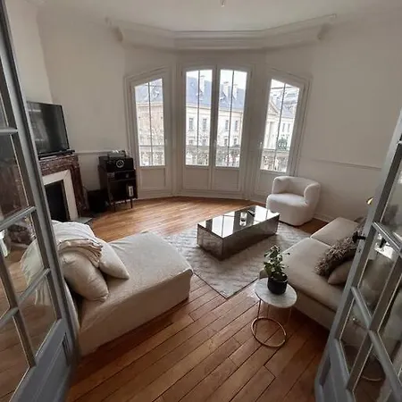 Apartment * Le Cathedrale * *